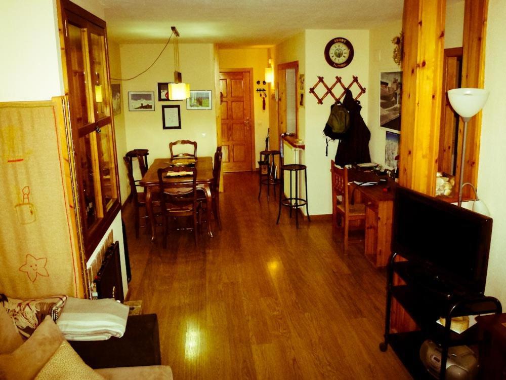 Apartamentos Formigal Exterior photo